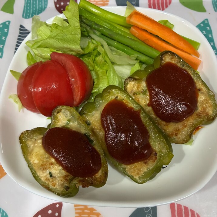 ピーマン肉詰め カレーソース